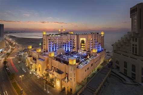 al bahi r deluxe hotel haci z